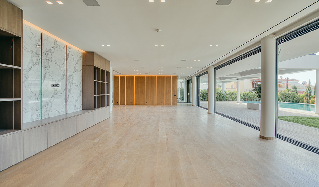 contemporary_villa_living_room_01